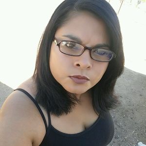 Meet your Posher, Araceli